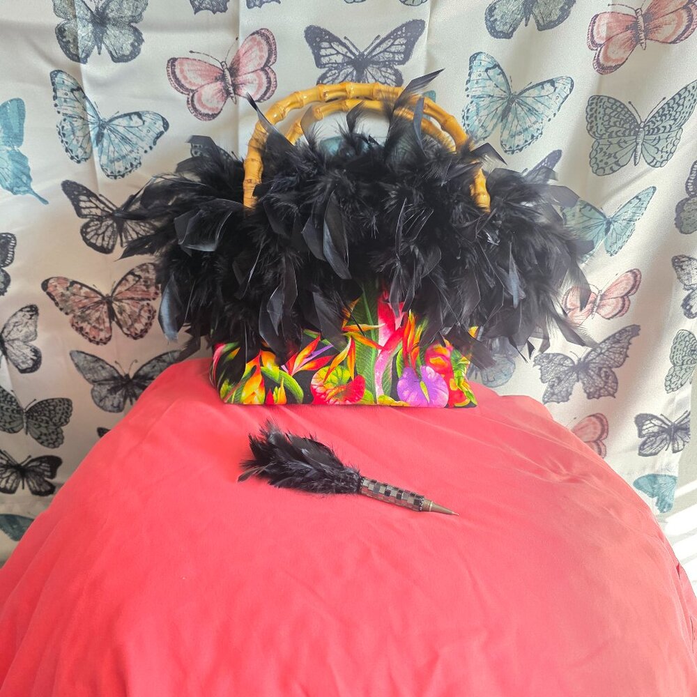 Fun Boa feather Bag with Bamboo Handles